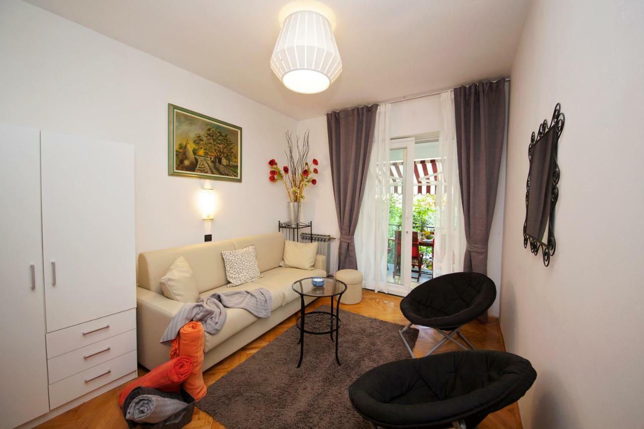 Melanija 2 Apartment Rovinj Bagian luar foto